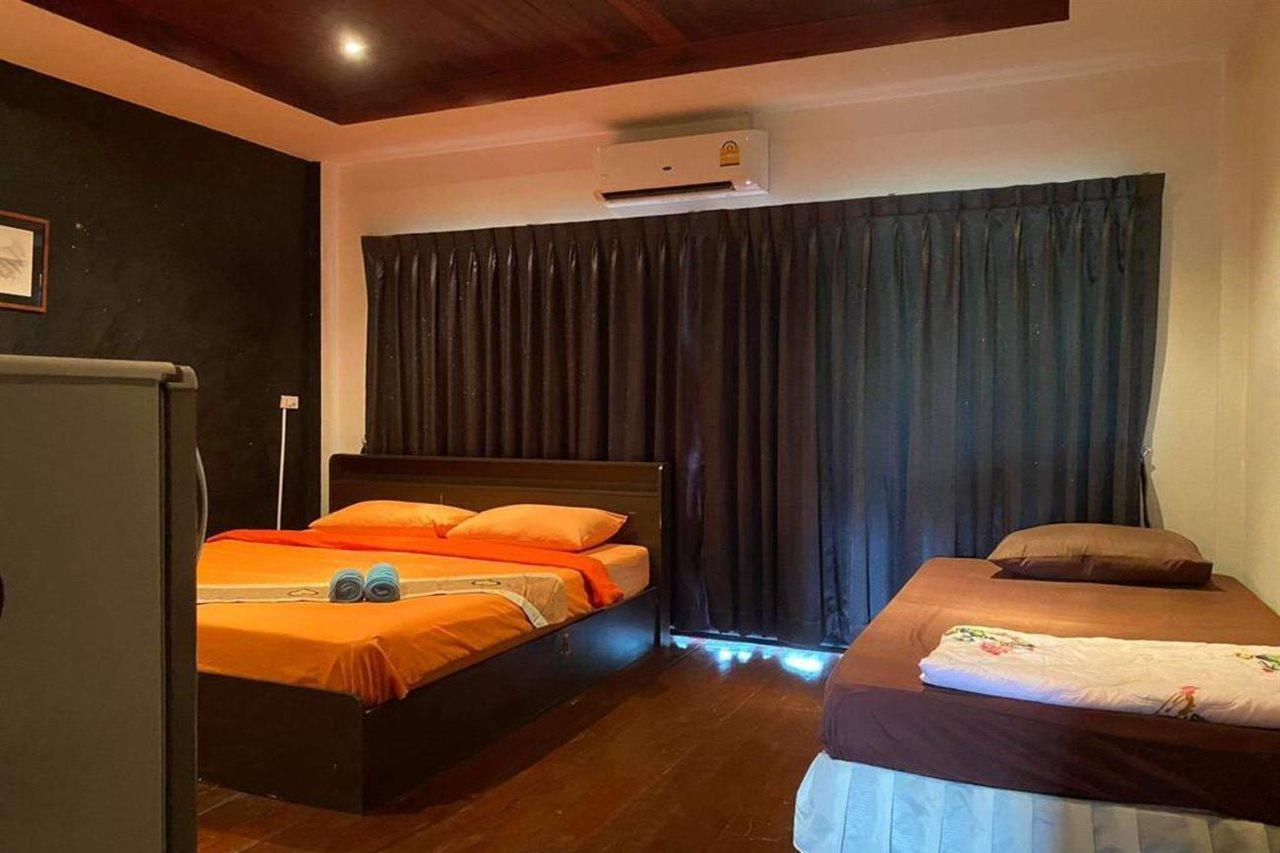 The Corner Transit Hostel เกาะสมุย ภายนอก รูปภาพ