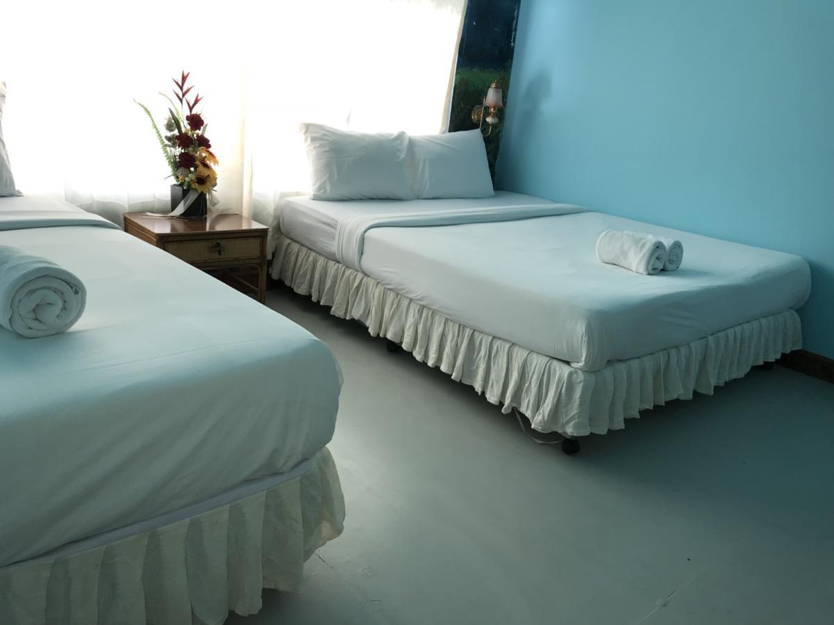 The Corner Transit Hostel เกาะสมุย ภายนอก รูปภาพ