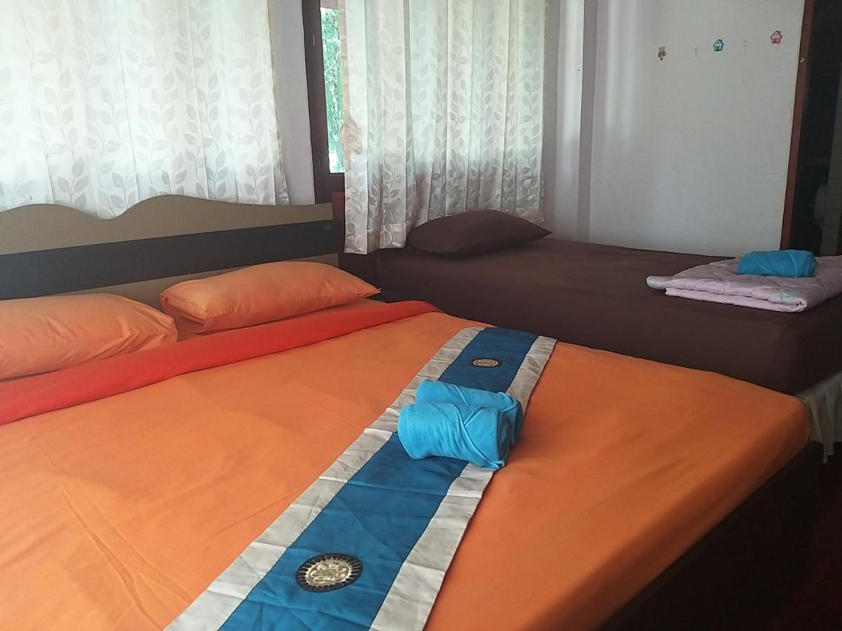 The Corner Transit Hostel เกาะสมุย ภายนอก รูปภาพ