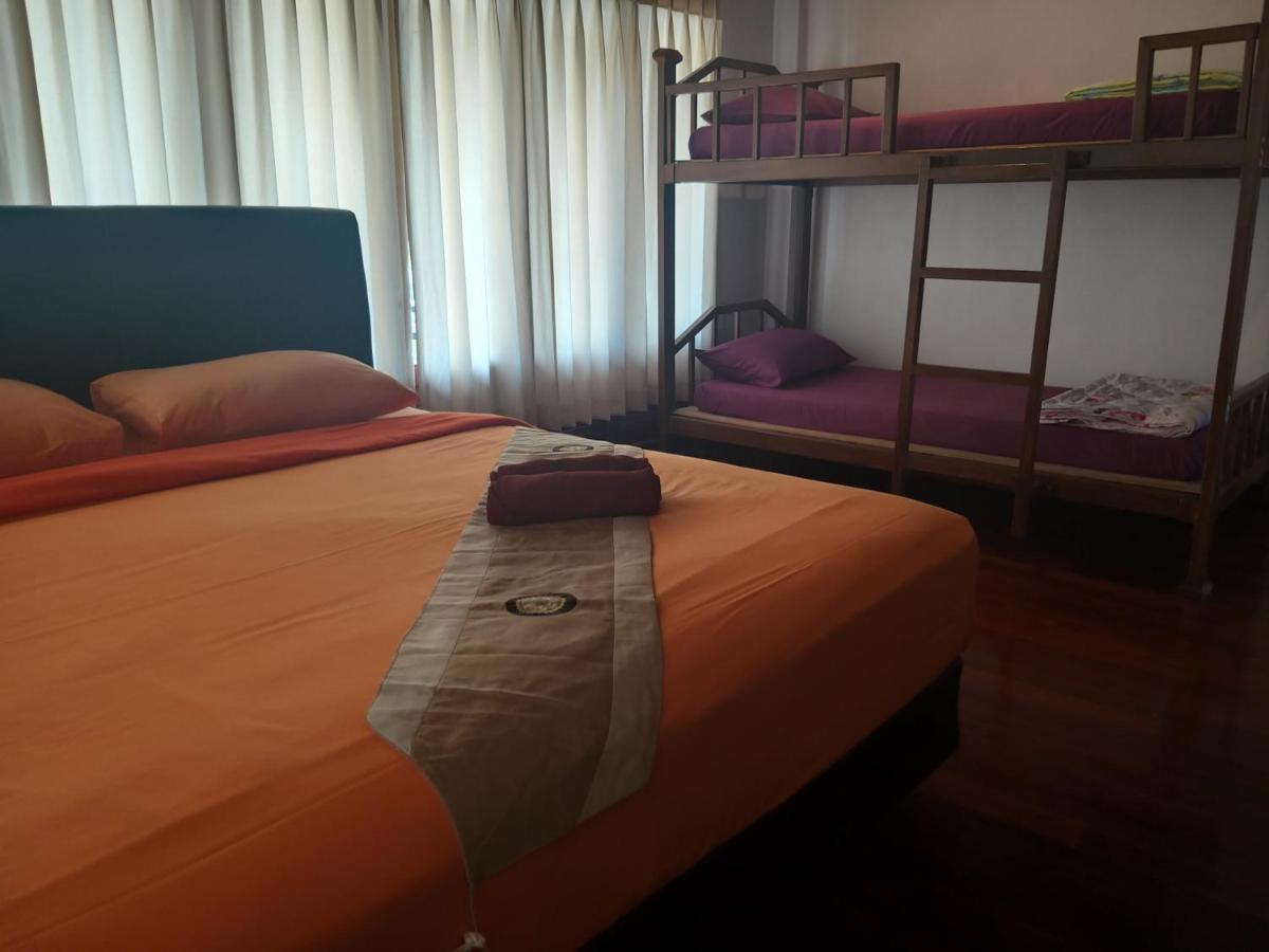 The Corner Transit Hostel เกาะสมุย ภายนอก รูปภาพ
