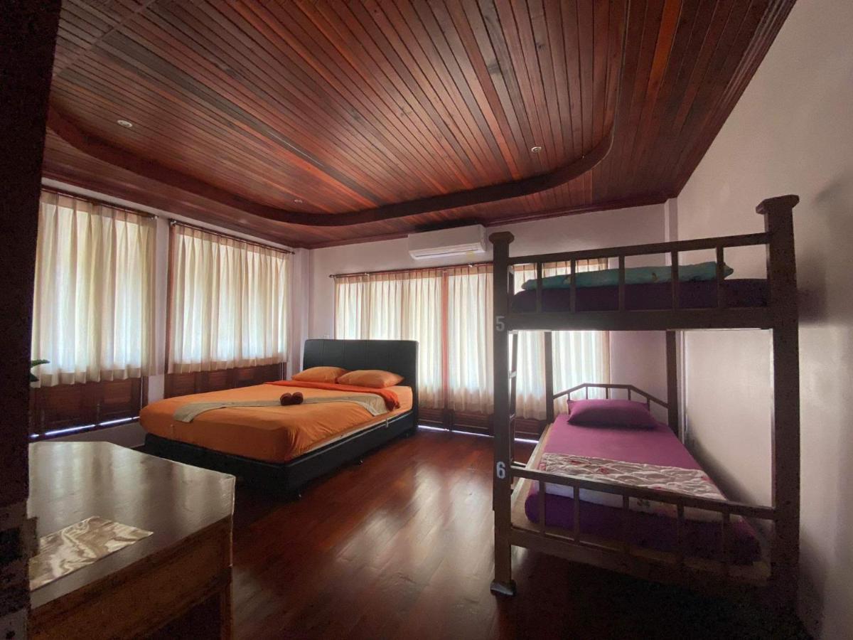 The Corner Transit Hostel เกาะสมุย ภายนอก รูปภาพ